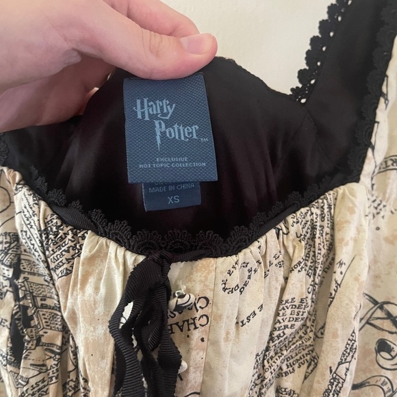 Hot Topic Dresses Harry Potter Marauders Map Dress size XS - Picture 10 of 10